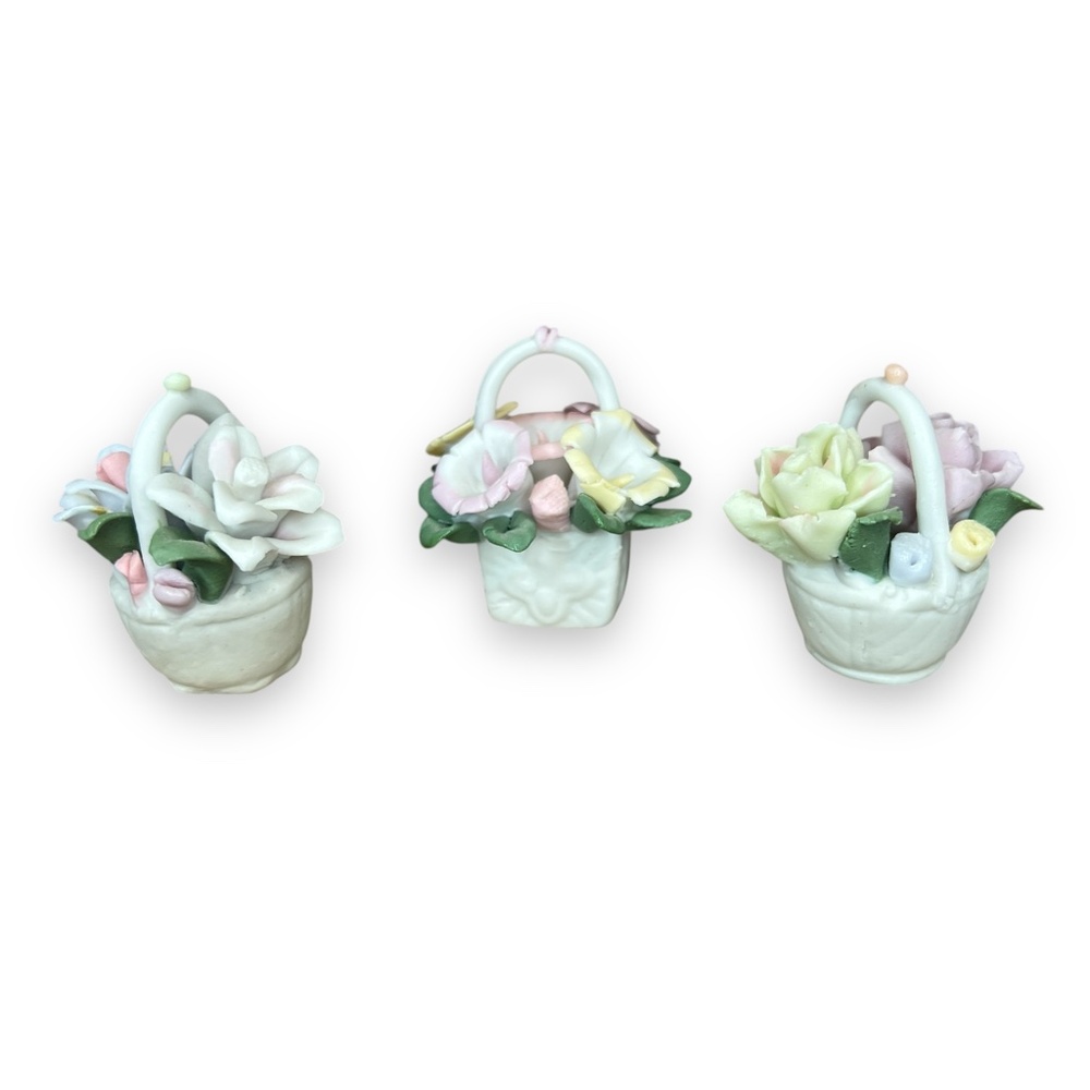 Vintage Lot of 3 Ceramic Mini Flower Baskets‎ 2" - Picture 6 of 6